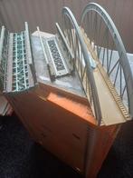 Boogbrug en 2 aanbruggen, Hobby en Vrije tijd, Modeltreinen | H0, Ophalen of Verzenden, Zo goed als nieuw, Brug, Tunnel of Gebouw