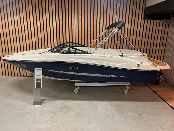 SEA RAY 190 SPORT 4.5 MPI 200PK Bj'2020 Led, Audio, SeaDek, Watersport en Boten, Speedboten, Zo goed als nieuw, 6 meter of meer