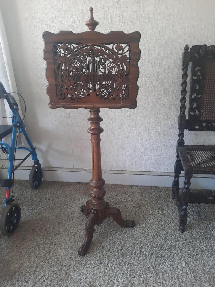 Antieke leesstandaard blad muziek standaard (engels??), Antiek en Kunst, Antiek | Overige Antiek, Ophalen