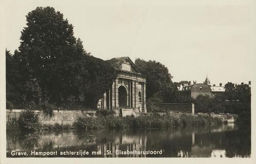 Grave - Hampoort achterzijde [KRST005-7280, Verzamelen, Ansichtkaarten | Nederland, Ongelopen, Zuid-Holland, 1960 tot 1980, Verzenden