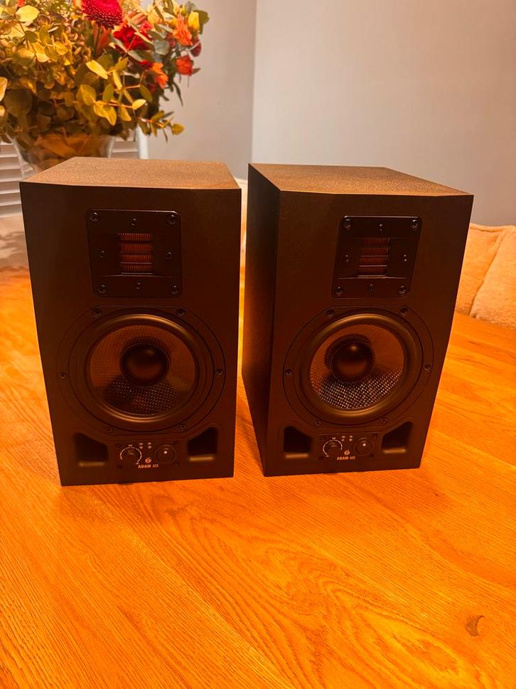 Adam A5X Studio Monitor Speakers - Topstaat!, Audio, Tv en Foto, Luidsprekers, Zo goed als nieuw, Front, Rear of Stereo speakers