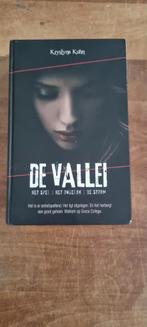 De Vallei - Krystyna Kuhn, Ophalen of Verzenden, Zo goed als nieuw, Krystyna Kuhn, Nederland