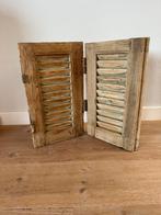 Stoere oude houten Louvre luiken set landelijk sober ibiza, Huis en Inrichting, Woonaccessoires | Kamerschermen, Ophalen of Verzenden