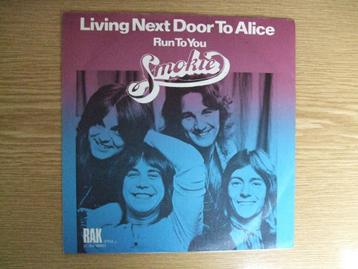 SMOKIE    LIVING NEXT DOOR TO ALICE / RUN TO YOU beschikbaar voor biedingen