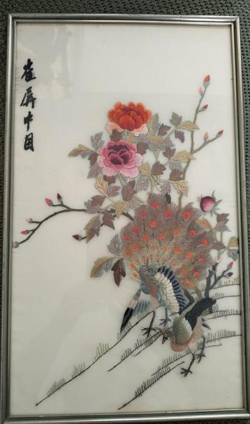 Chinees zijde borduurwerk - Vogels en bloemen beschikbaar voor biedingen