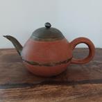 Antieke aardewerk Chinese Yixing theepot, Ophalen of Verzenden