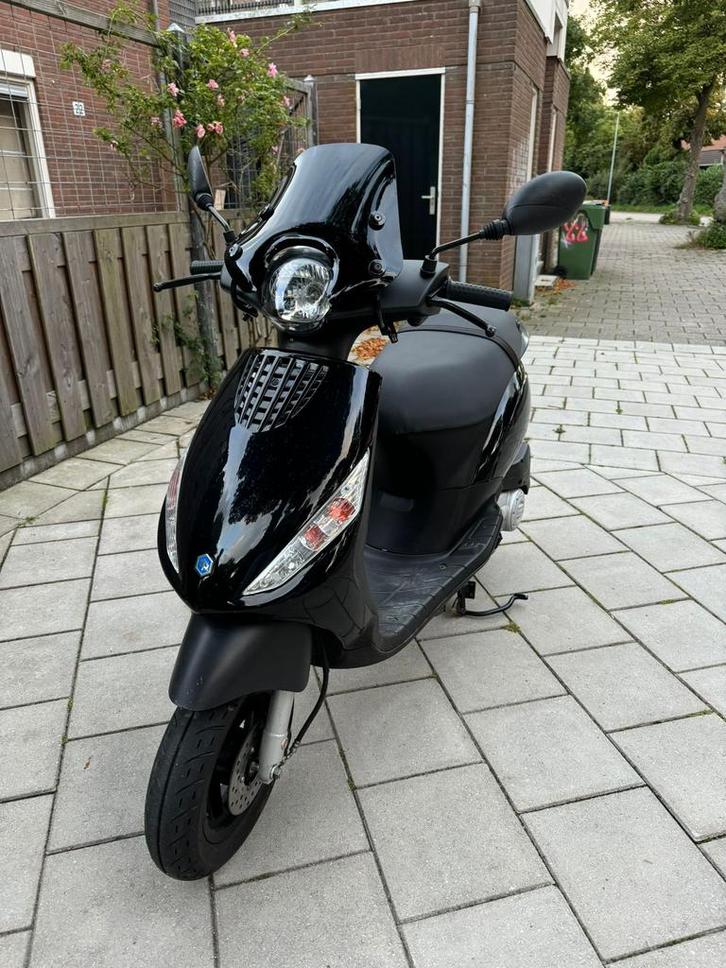2019 Iget, Fietsen en Brommers, Scooters | Piaggio, Zo goed als nieuw, Overige modellen, Benzine, Ophalen of Verzenden