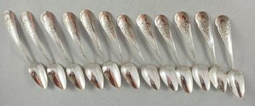 12 zilveren theelepeltjes Biedermeier 835 zilver beschikbaar voor biedingen