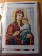 Mapje met 8 borduur patronen van Russische iconen op linnen., Hobby en Vrije tijd, Borduren en Borduurmachines, Ophalen of Verzenden