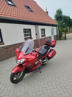 Motoren Honda ST1300 in goede staat, 2012 jaar., 4 cilinders, Particulier, ABS, 1300 cc