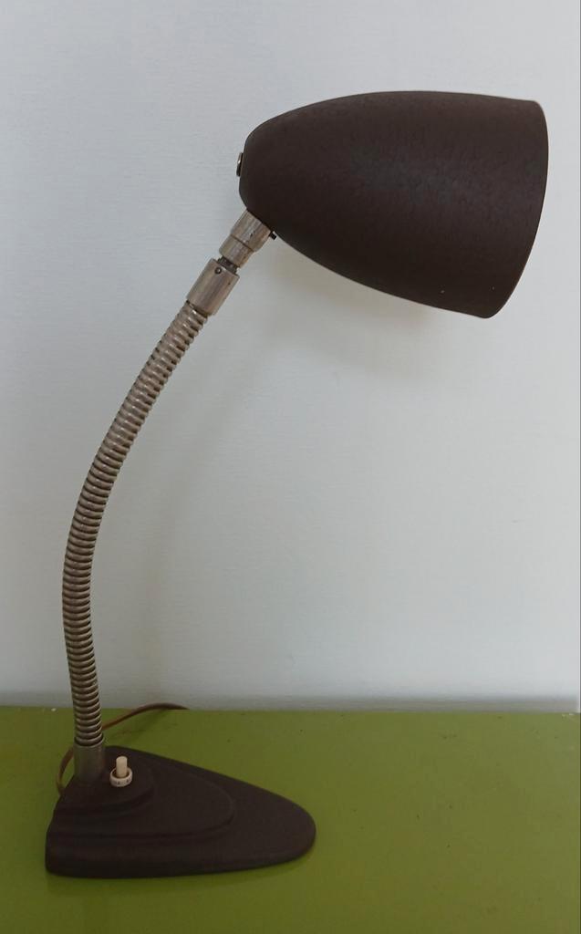 vintage, jaren 50, Hala, Busquet bureaulamp, donkerbruin, Huis en Inrichting, Lampen | Tafellampen, Gebruikt, Minder dan 50 cm