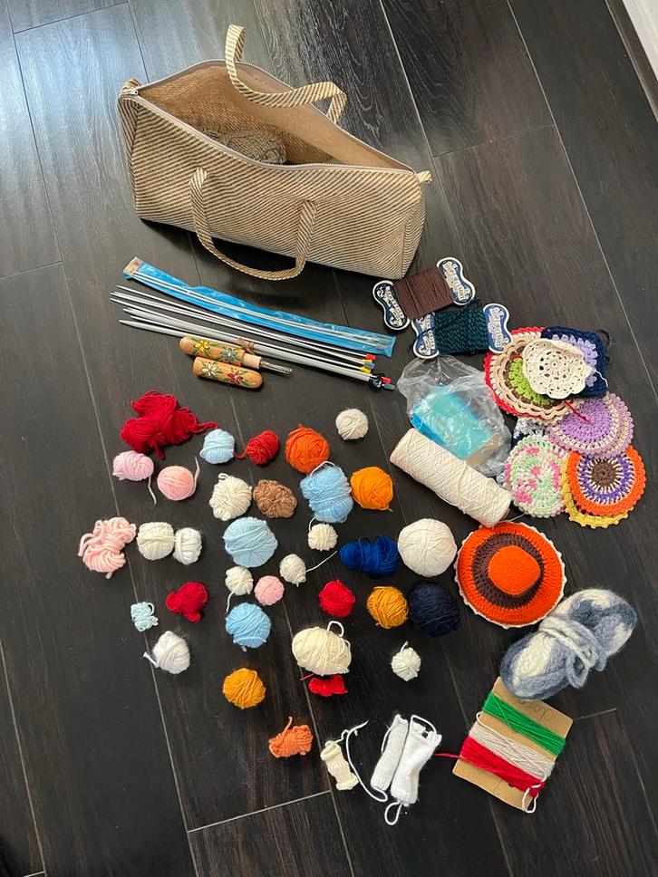 Brei- en Haakpakket met Wol en Accessoires, Hobby en Vrije tijd, Breien en Haken, Gebruikt, Breien of Haken, Wol of Garen, Ophalen of Verzenden