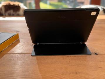 ZAGG iPad Toetsenbord Case - Nieuwstaat! beschikbaar voor biedingen