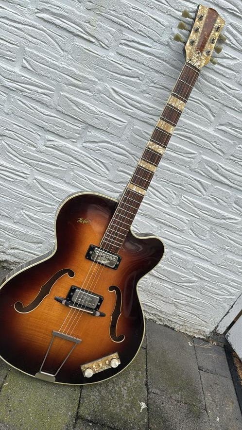 Hofner 4560 V1, Muziek en Instrumenten, Instrumenten | Onderdelen, Gebruikt, Elektrische gitaar, Ophalen