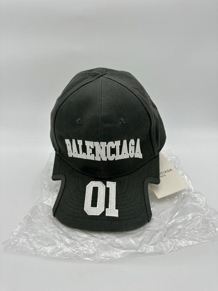 Balenciaga Pet Zwart – 01 Logo Borduursel – Streetwear Nieuw, Kleding | Heren, Hoeden en Petten, Nieuw, Pet, One size fits all