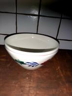 Boerenbont kom 21 cm doorsnee, Gebruikt, Porselein of Keramiek, Schaal, Rond