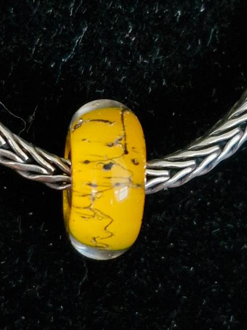 Trollbeads oranje staal kraal 61306 retired glaskraal, Sieraden, Tassen en Uiterlijk, Bedels, Zo goed als nieuw, Trollbeads, Glas of Kristal