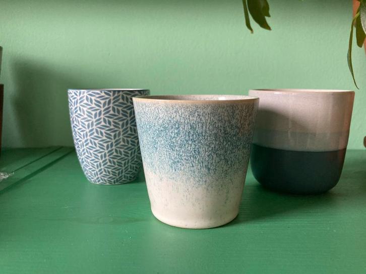 3 kopjes mokjes zonder oor blauw wit, Huis en Inrichting, Keuken | Servies, Zo goed als nieuw, Kop(pen) en/of Schotel(s), Overige stijlen