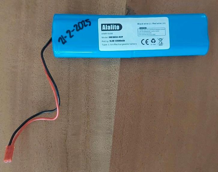 Splinter nieuwe accu voor diverse robot stofzuigers 12000mAh, Audio, Tv en Foto, Accu's en Batterijen, Zo goed als nieuw, Ophalen of Verzenden
