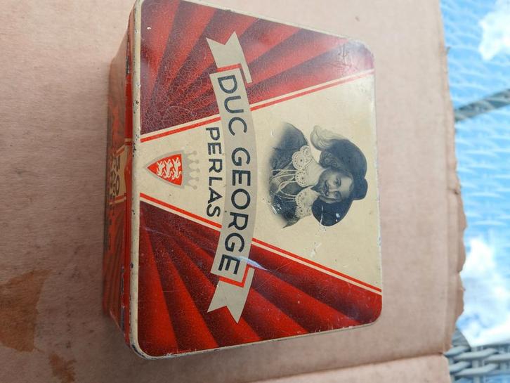 Vintage Duc George Perlas Blikken Doos, Antiek en Kunst, Antiek | Overige Antiek, Ophalen of Verzenden