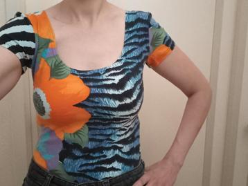 Kenzo body shirt maat S beschikbaar voor biedingen