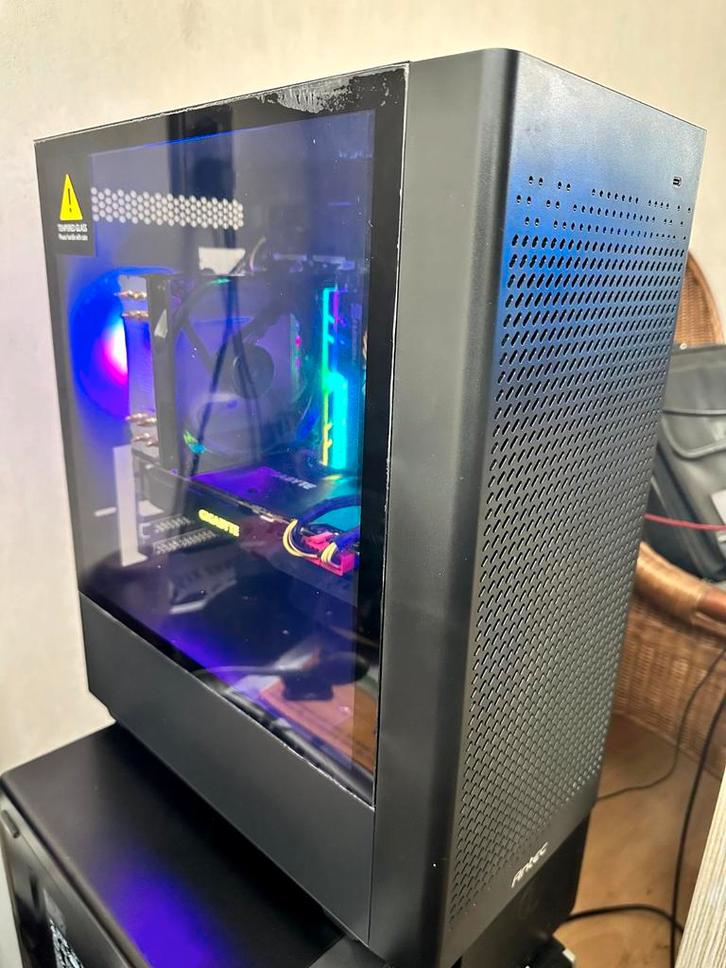 Game pc  i5 10e Gen  16gb rgb. Rtx 2070 rgb, Computers en Software, Desktop Pc's, Zo goed als nieuw, 3 tot 4 Ghz, HDD, SSD, Gaming
