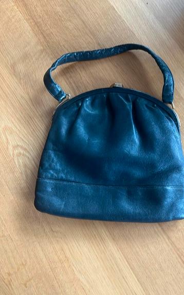 Vintage handtas, zwart beschikbaar voor biedingen