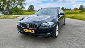 BMW 5-Serie 520D Touring 220pk, Android auto, CarPlay, xenon beschikbaar voor biedingen