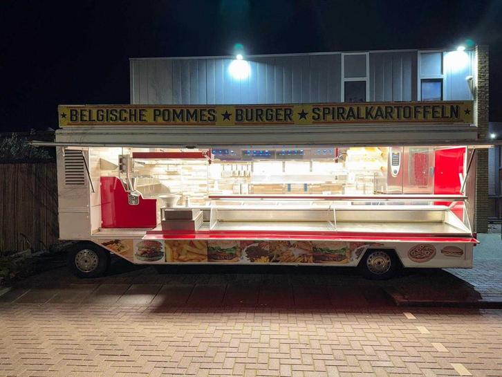 De Vries 2000 Aanhangwagen 7 meter Friet Patatwagen Grillwag, Auto diversen, Aanhangers en Bagagewagens, Gebruikt