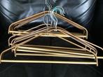 Kledinghangers bamboe ikea, Kleding | Dames, Kledinghangers, Ophalen of Verzenden, Zo goed als nieuw, Hout, Kinderen en Volwassenen