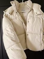 Bershka jacket, de winterjas. Geweldige deal!, Ophalen, Beige, Zo goed als nieuw, Bershka