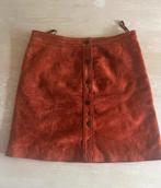 Costes oranje suede rokje s/m Staat m in, Maat 38/40 (M), Oranje, Ophalen of Verzenden, Zo goed als nieuw