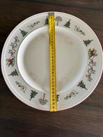 Wedgewood Windsor Christmas, Huis en Inrichting, Keuken | Servies, Ophalen of Verzenden, Zo goed als nieuw, Bord(en), Wedgwood