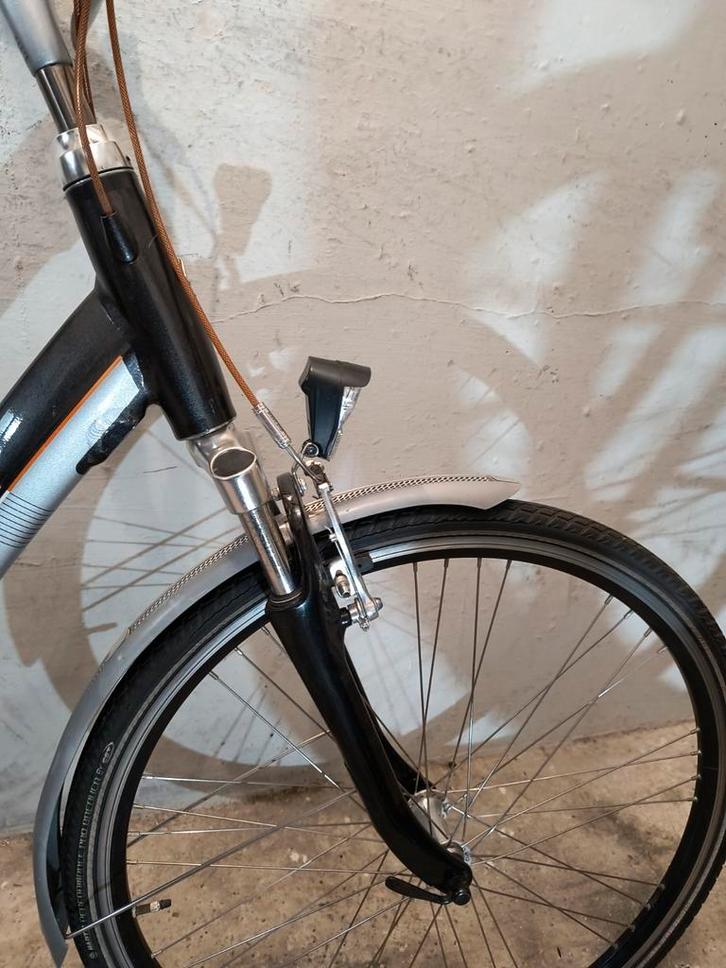 Damesfiets meidenfiets herenfiets toerfiets 28inch Sparta, Fietsen en Brommers, Fietsen | Dames | Damesfietsen, Zo goed als nieuw
