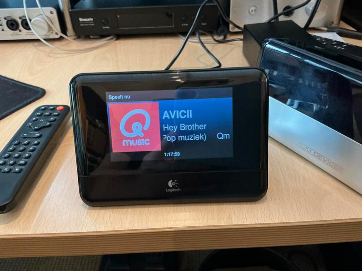 Logitech Squeezebox Touch - Netwerkspeler met touchscreen, Audio, Tv en Foto, Mediaspelers, Zo goed als nieuw, Zonder harde schijf