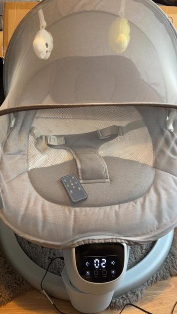 Elektrische wipstoel / babyschommel 'We Flow' (compleet) beschikbaar voor biedingen