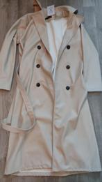 Nieuwe beige trenchcoat mt m/L met prijskaartje, Kleding | Dames, Ophalen of Verzenden, Nieuw, Beige