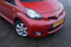 Toyota Aygo 1.0-12V Aspiration | Automaat | Carplay | Airco, Gebruikt, Zwart, 4 stoelen, 68 pk