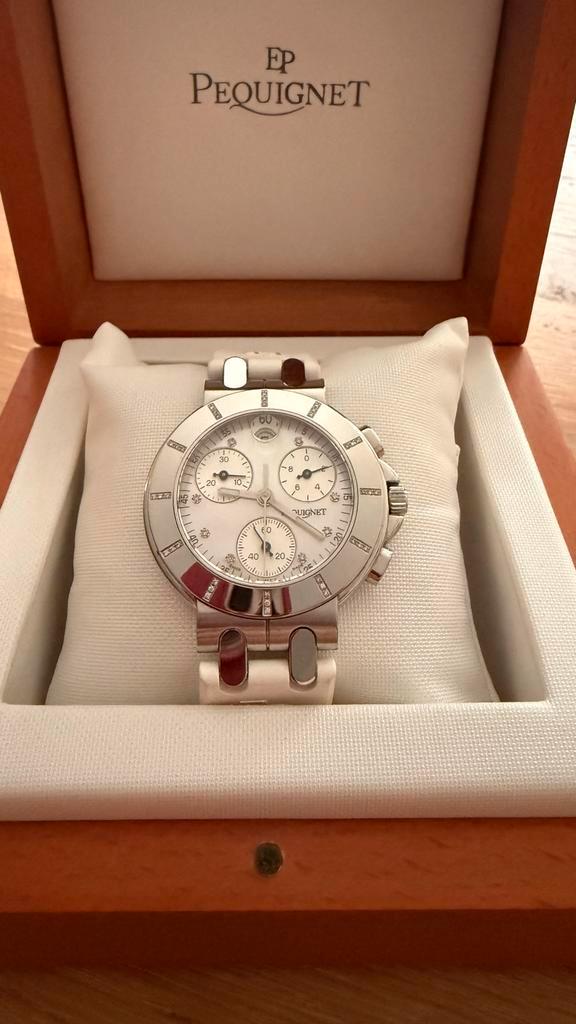Pequignet Moorea Chronograph Diamant - Prachtig!, Sieraden, Tassen en Uiterlijk, Horloges | Heren, Zo goed als nieuw, Polshorloge