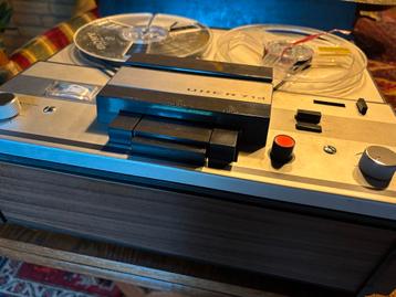 Vintage Bandrecorder - UHER 714 beschikbaar voor biedingen