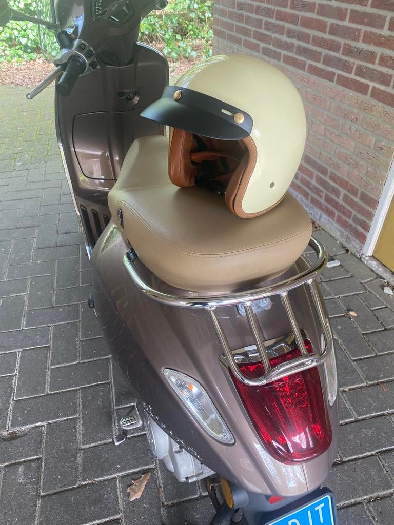 Vespa jethelm retro vintage look, Fietsen en Brommers, Ophalen of Verzenden, Nieuw, Benzine, Overige modellen