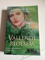 Vallende Bloesem - Luanne Rice (Roman), Boeken, Ophalen of Verzenden, Gelezen, Nederland