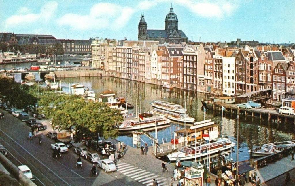 Amsterdam Rederij Plas rondvaartboten steiger aan h. Damrak, Verzenden, 1960 tot 1980, Ongelopen, Noord-Holland