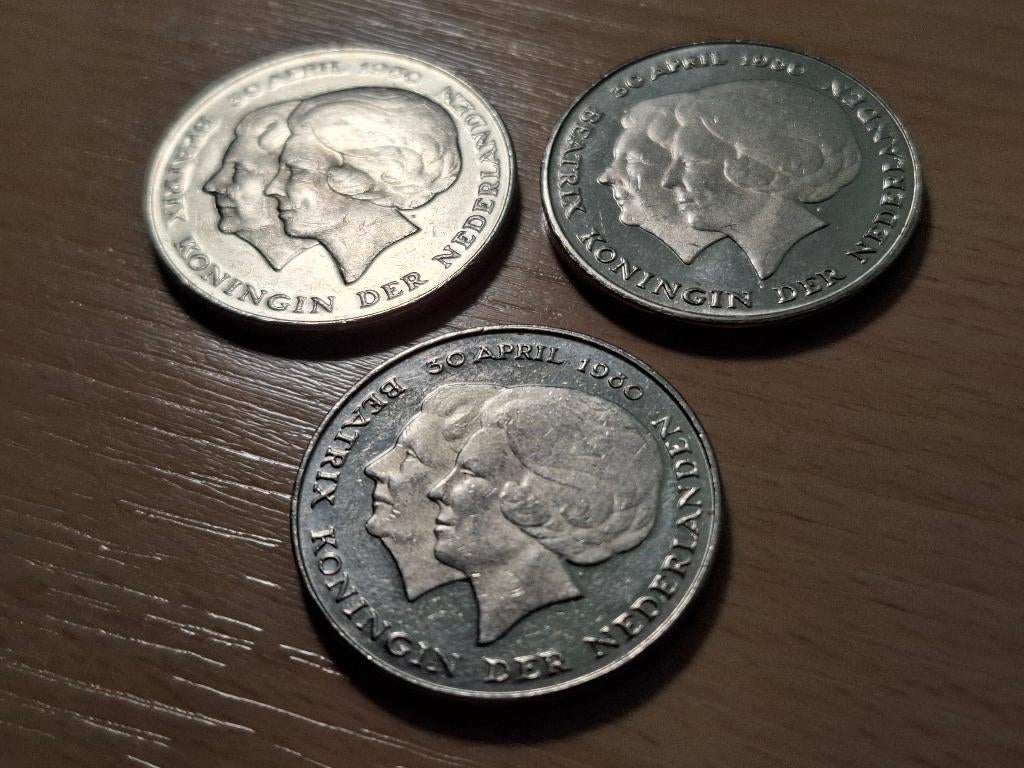 Munten Juliana-Beatrix - 30 april 1980, Postzegels en Munten, Munten | Nederland, Verzenden, Koningin Juliana, 2½ gulden, Losse munt