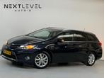 Toyota Auris Touring Sports 1.8 Hybrid Lease+ PANO Camera, Auto's, Toyota, Euro 5, Gebruikt, Origineel Nederlands, 1320 kg