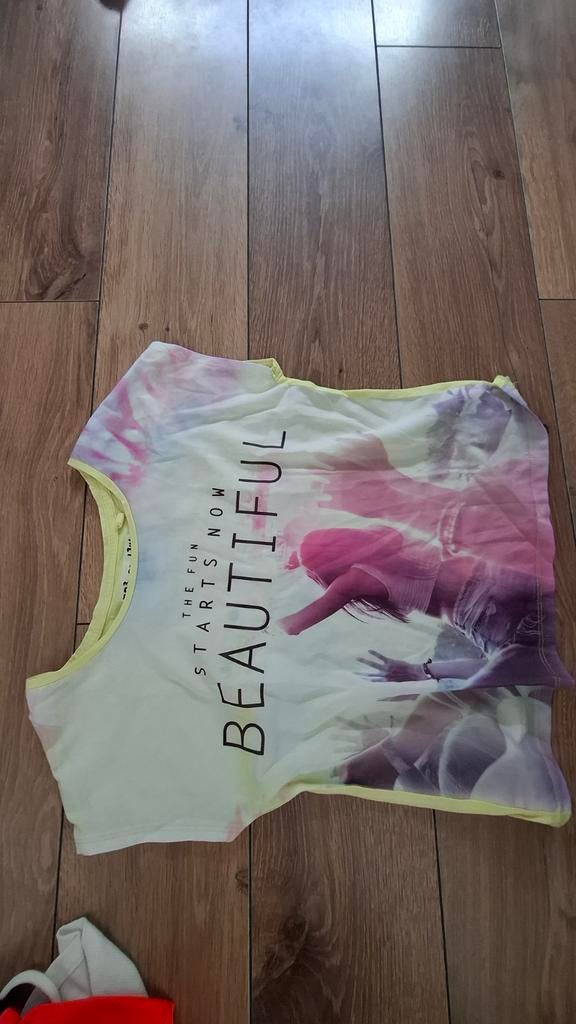 C&A T-shirt maat 134/140, Kinderen en Baby's, Kinderkleding | Maat 134, C&A., Meisje, Ophalen of Verzenden, Zo goed als nieuw