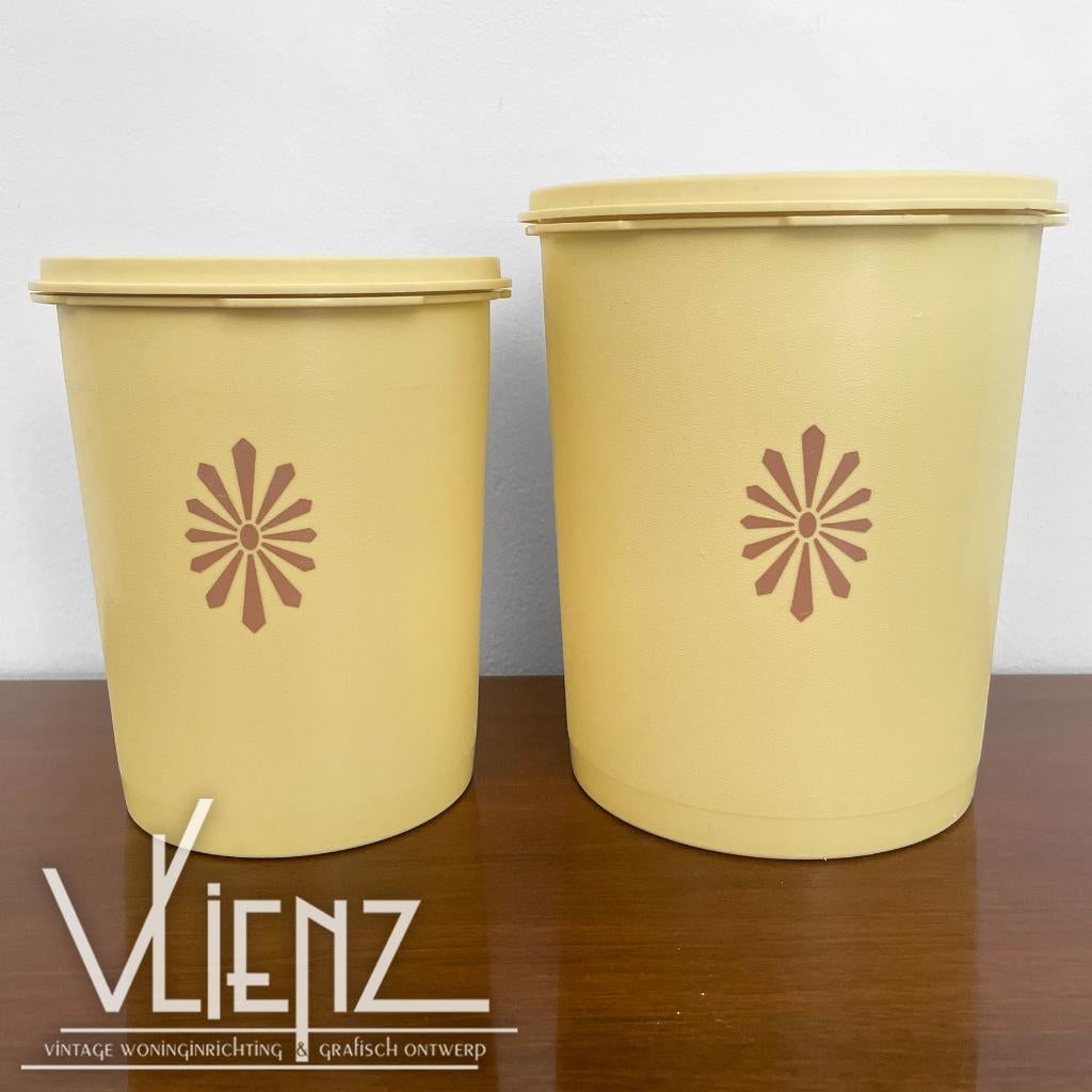 Twee vintage Tupperware potten met sterdeksel Sunflower, Gebruikt, Tupperware, -, Ophalen of Verzenden