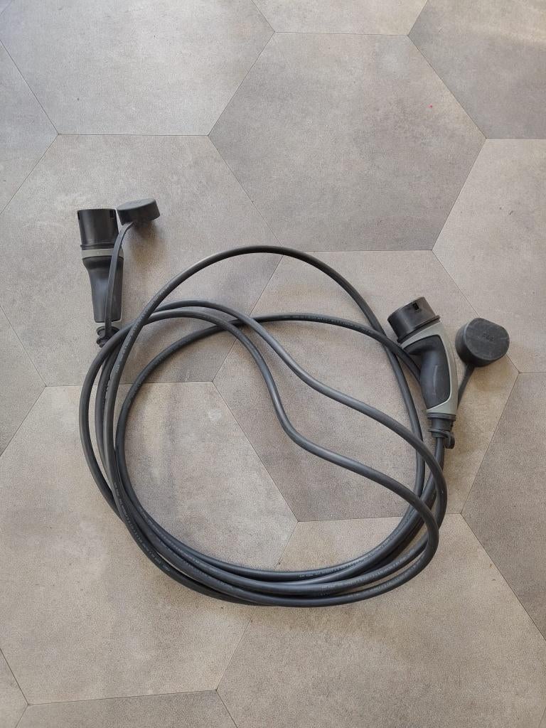 Laadkabel Type 2 van 6 meter (3,7kW), Ophalen of Verzenden, Gebruikt, BMW