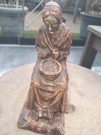 Ant Heukels beeldje van zittende vrouw, Ophalen of Verzenden