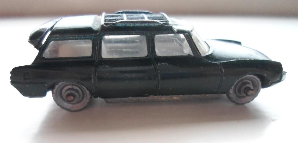 Bestbox Citroën Break. -/+ 1968. Made in Holland., Hobby en Vrije tijd, Modelauto's | 1:87, Ophalen of Verzenden, Gebruikt, Auto